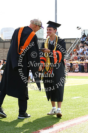 SVL_diplomas_home_side_3
