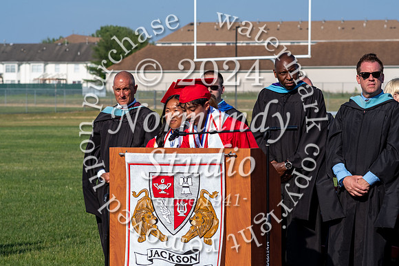 LIB_grad_candids_33