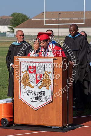 LIB_grad_candids_32