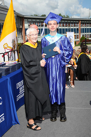 UCH_diplomas_030