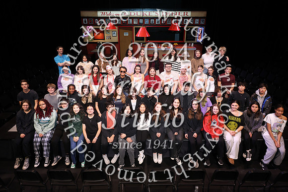 WTG_cast+crew_grps_07