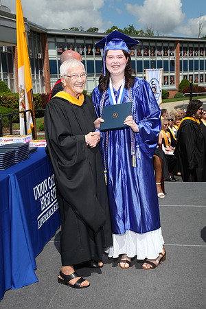 UCH_diplomas_051