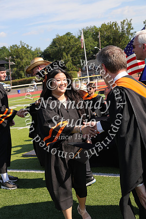 SVL_diplomas_left_330