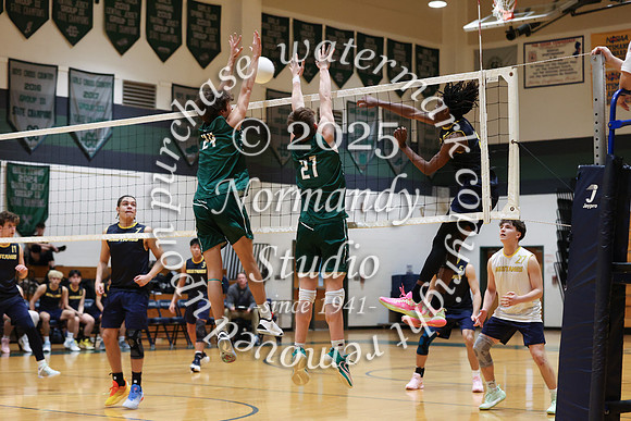 CNH_vb-b_26