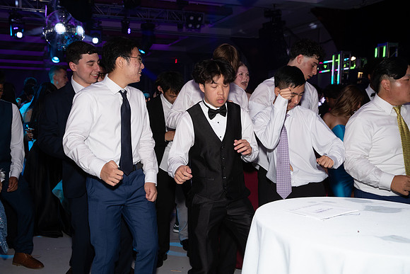 TOT_prom-dance_11