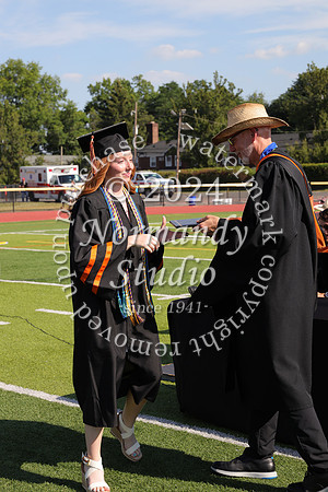 SVL_diplomas_left_302