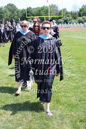 FTH_grad_candids_006