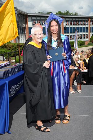 UCH_diplomas_018