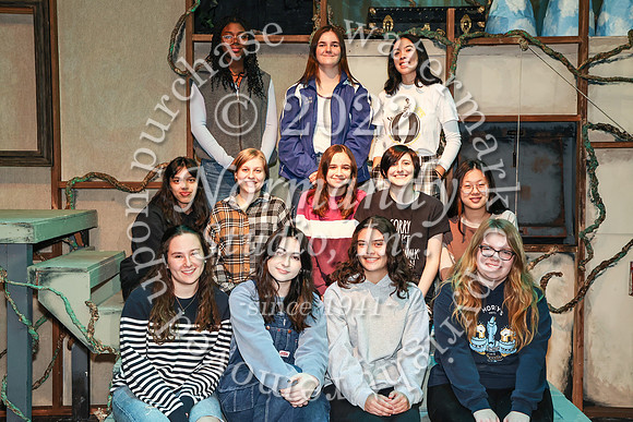 WHS_cast&crew_38