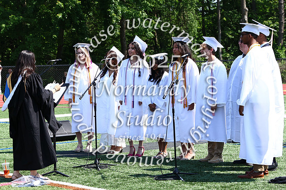 WTG_grad-candids_28