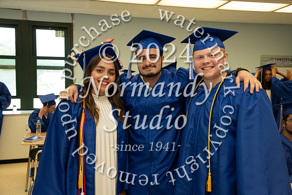 SPF_grad_candids__036