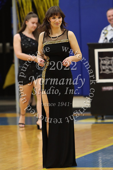CHS_senior fashion show_22