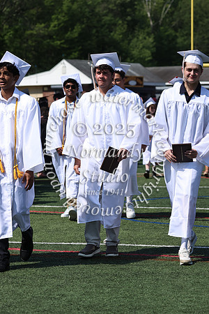 WTG_grad-candids_03