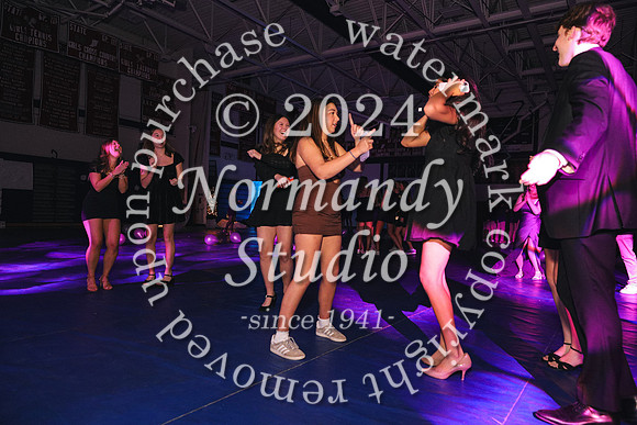 WMM_snow_globe_029