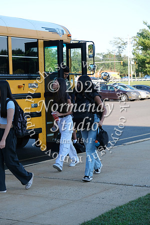 CNH_candids_09