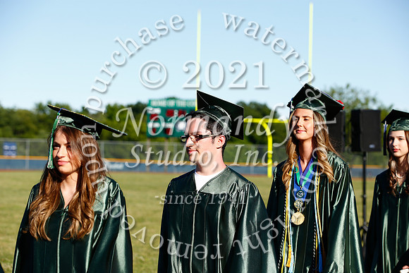 CNH_021_grad_candids