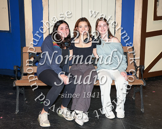 WHS_cast_30