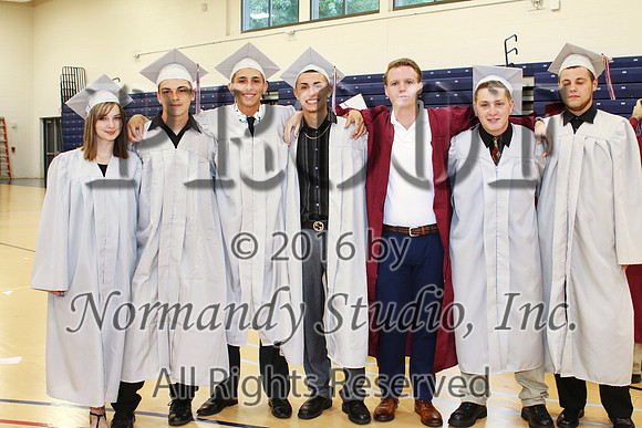 MAT_013_Grad_Candids