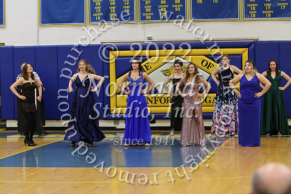 CHS_senior fashion show_42
