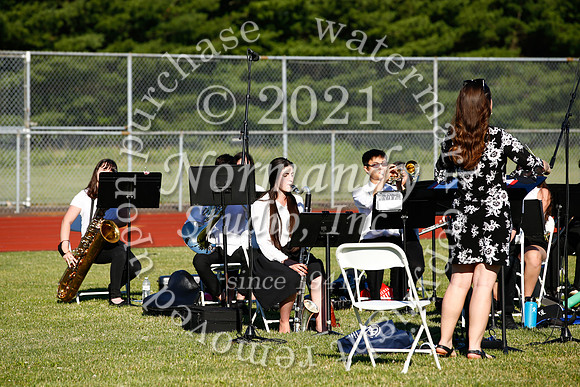 CNH_026_grad_candids