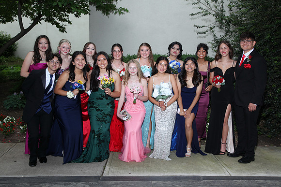 SVL_jr_sr_prom_043