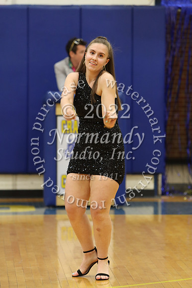 CHS_senior fashion show_23