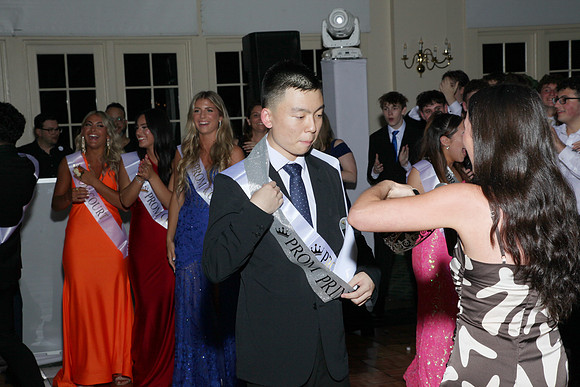 FTH_prom_court_434