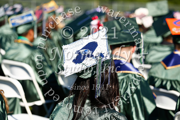 CNH_066_grad_candids
