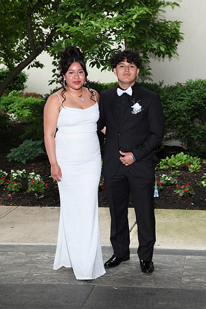 SVL_jr_sr_prom_032