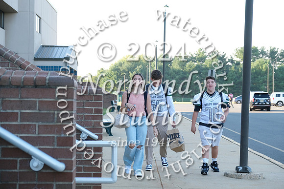 CNH_candids_44