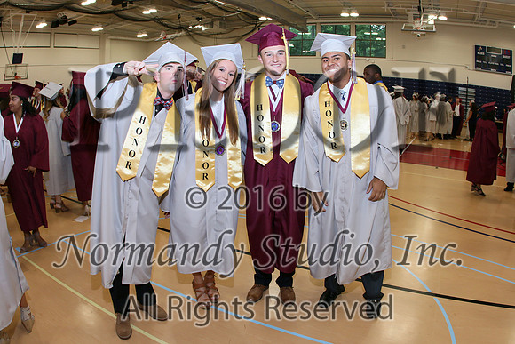 MAT_010_Grad_Candids