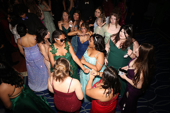 SVL_jr_sr_prom_252