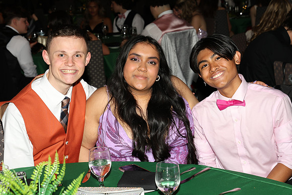 SVL_jr_sr_prom_198