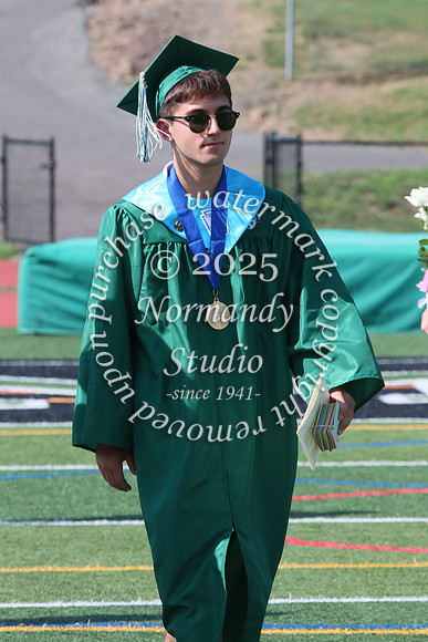 RAM_candids-walking_04