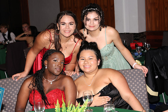 SVL_jr_sr_prom_286