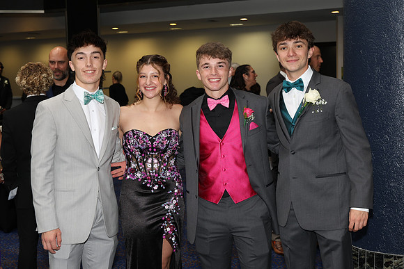 SVL_jr_sr_prom_118