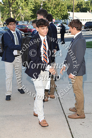 CBA_fr-arriving_59