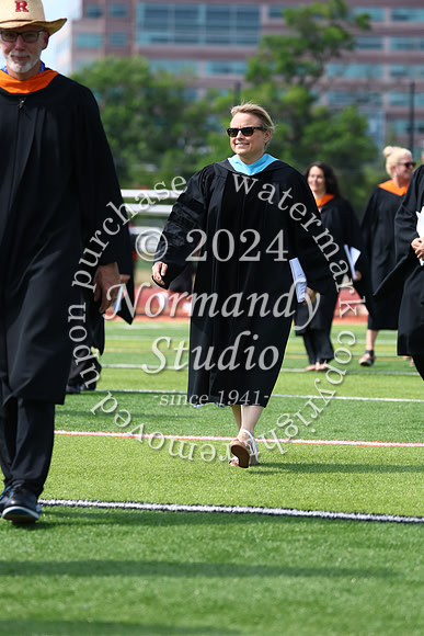 SVL_grad_candids_309