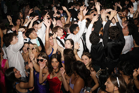 SVL_jr_sr_prom_262