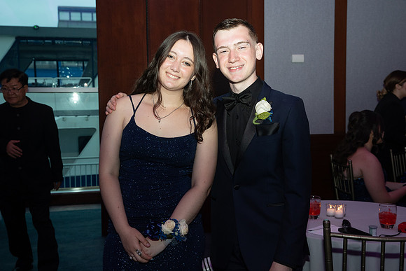 TOT_prom-inside_05