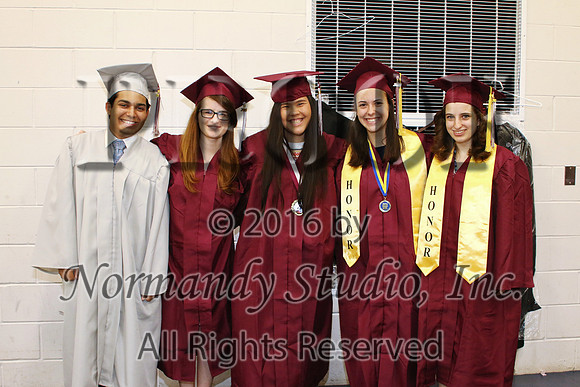 MAT_006_Grad_Candids