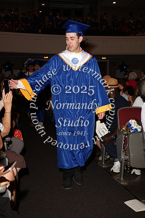 CHS_grad_candids_018