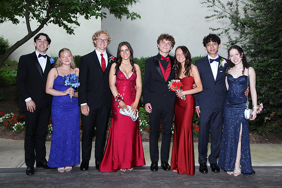 SVL_jr_sr_prom_027