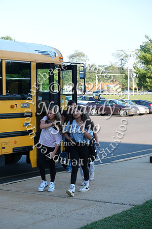 CNH_candids_06