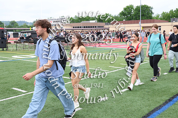 HCH_grad_rehearsal_018
