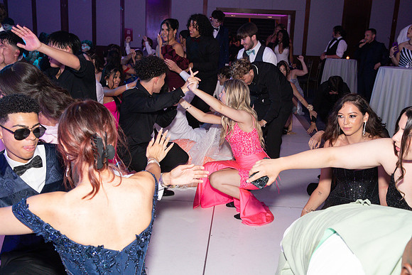 TOT_prom-dance_23