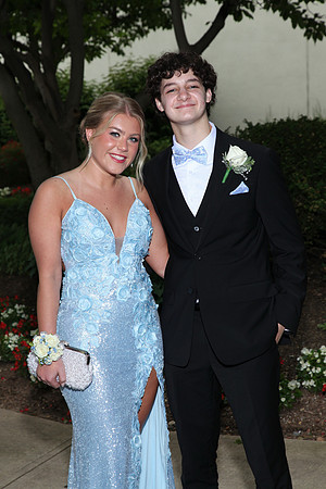 SVL_jr_sr_prom_055