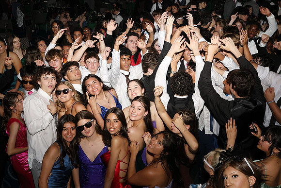 SVL_jr_sr_prom_260