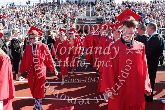 LIB_grad_candids_036