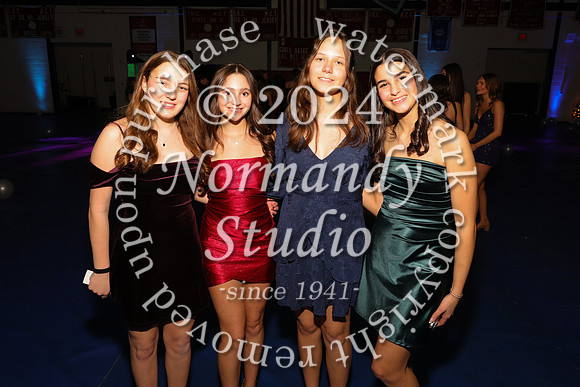 WMM_snow_globe_046